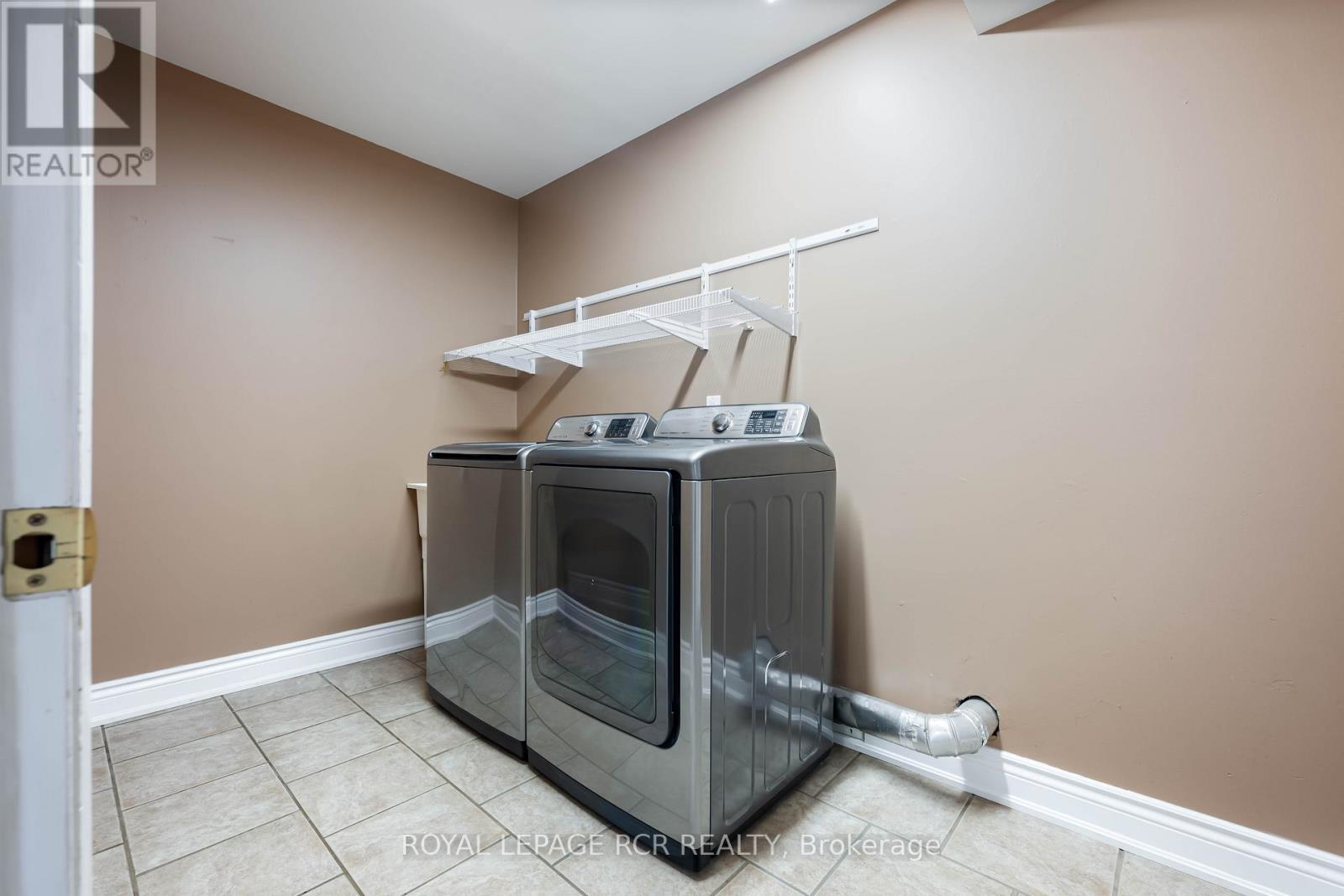 367 MARSHALL CRESCENT - 5