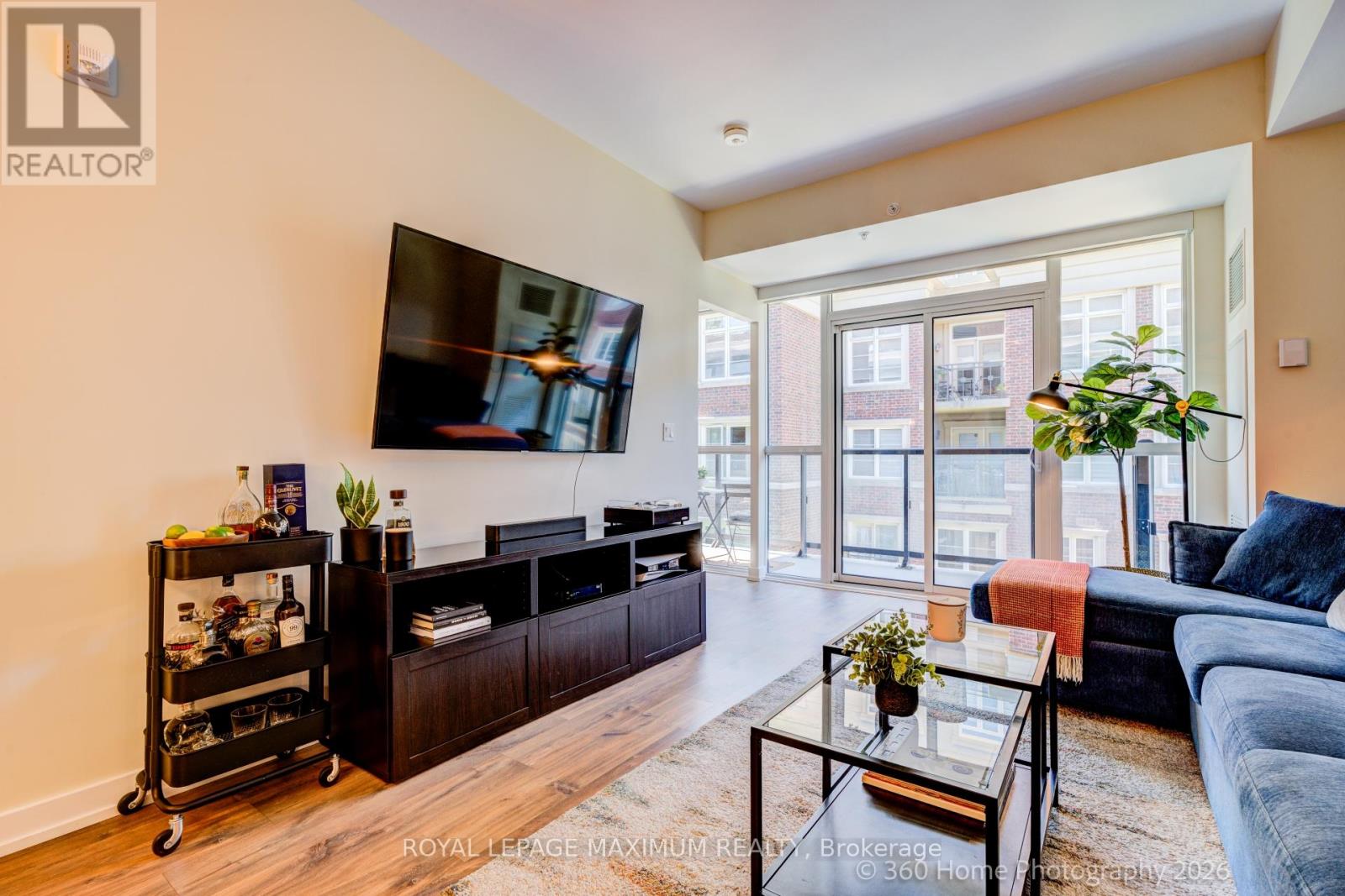 #408 50 ANN STREET - 17