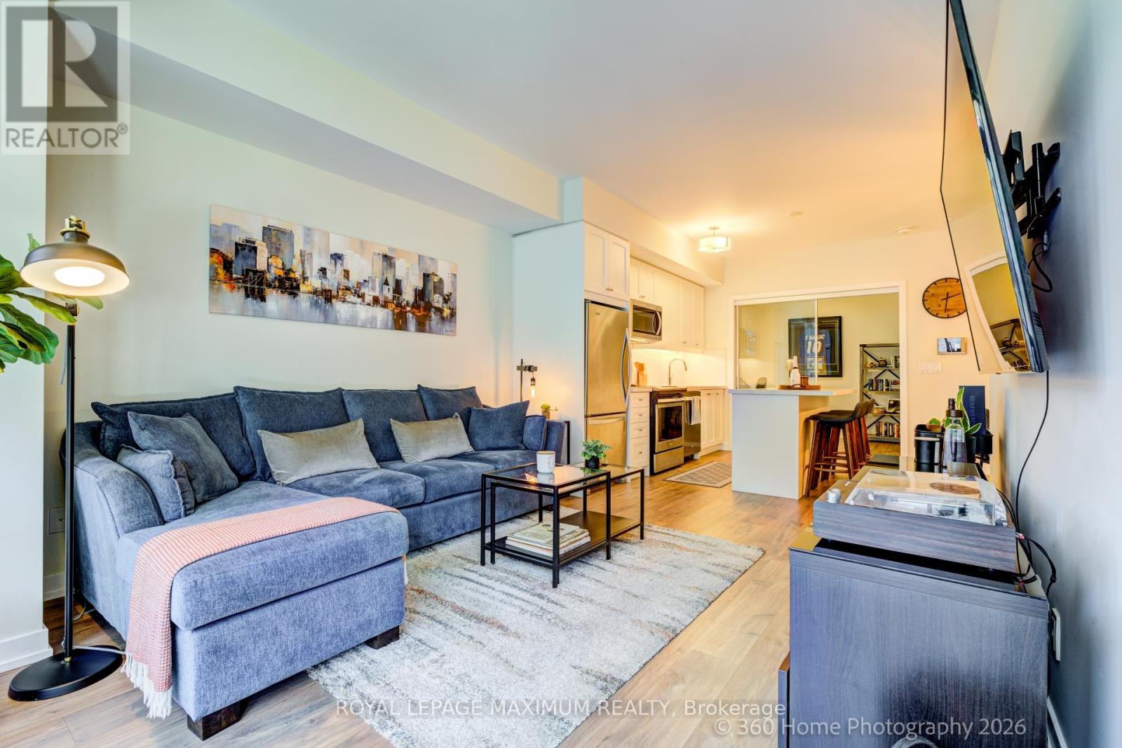 #408 50 ANN STREET - 20