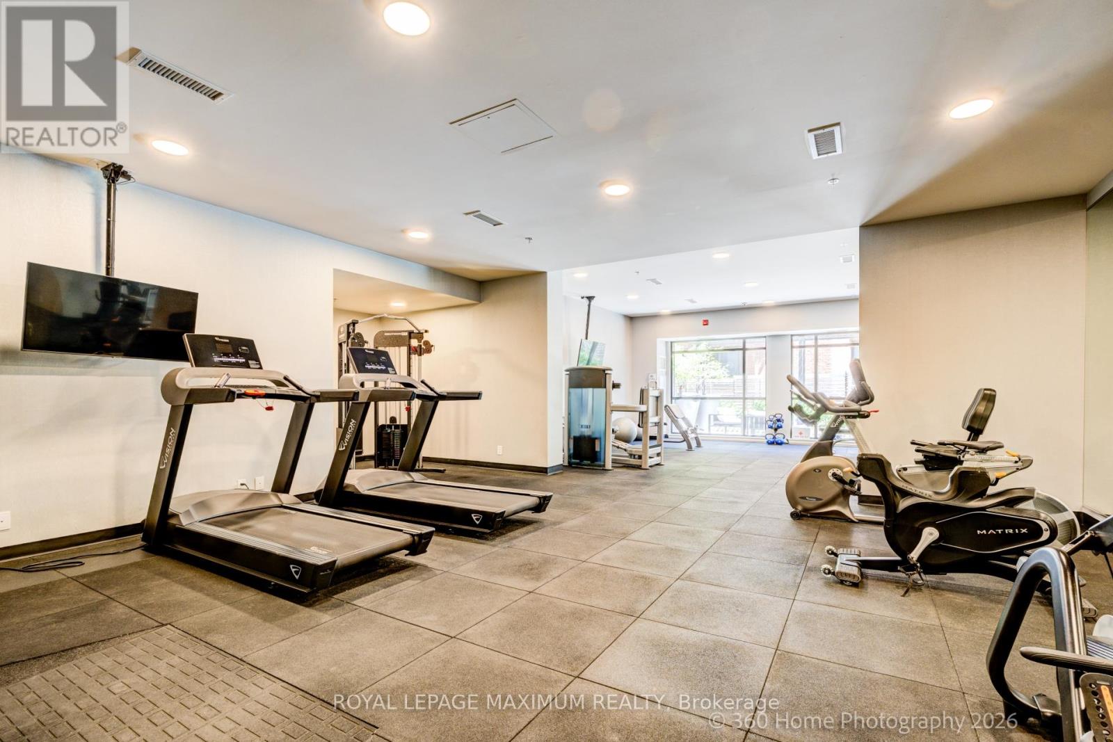 #408 50 ANN STREET - 36