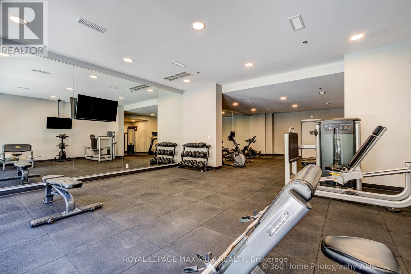 #408 50 ANN STREET - 39