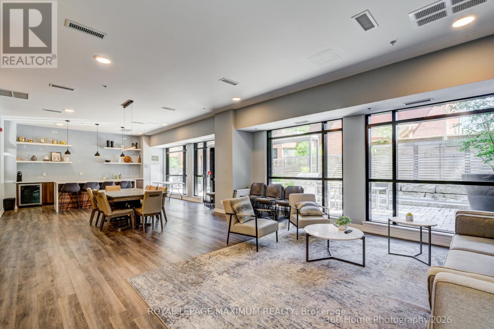 #408 50 ANN STREET - 41