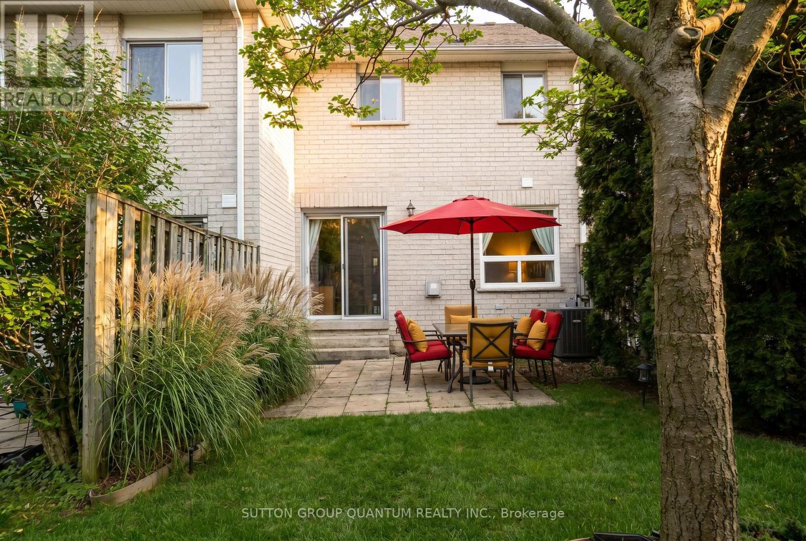 #26 5525 PALMERSTON CRESCENT - 22