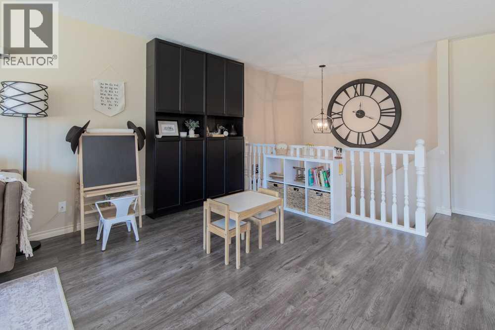 #1 4406 Lake Drive - 13