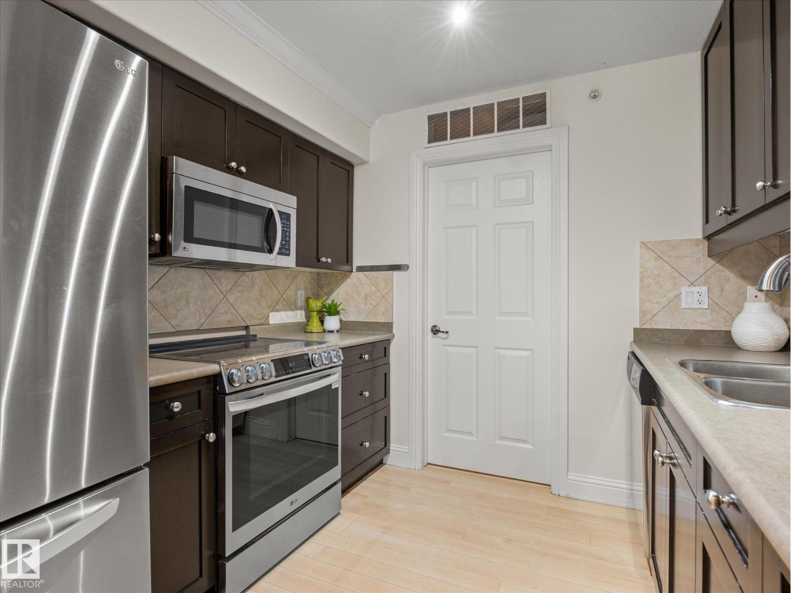 #403 14608 125 ST NW - 10