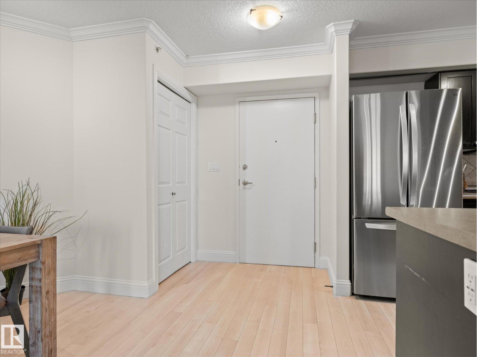 #403 14608 125 ST NW - 5