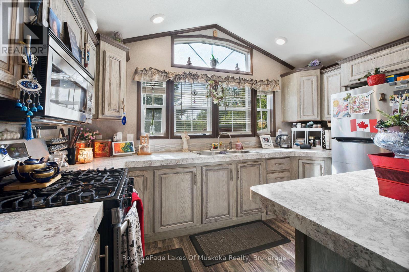 #5 98 NORTH SHORE ROAD - Image 10