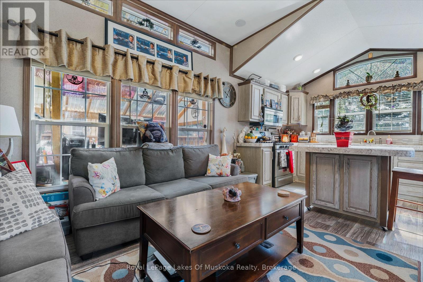 #5 98 NORTH SHORE ROAD - Image 6
