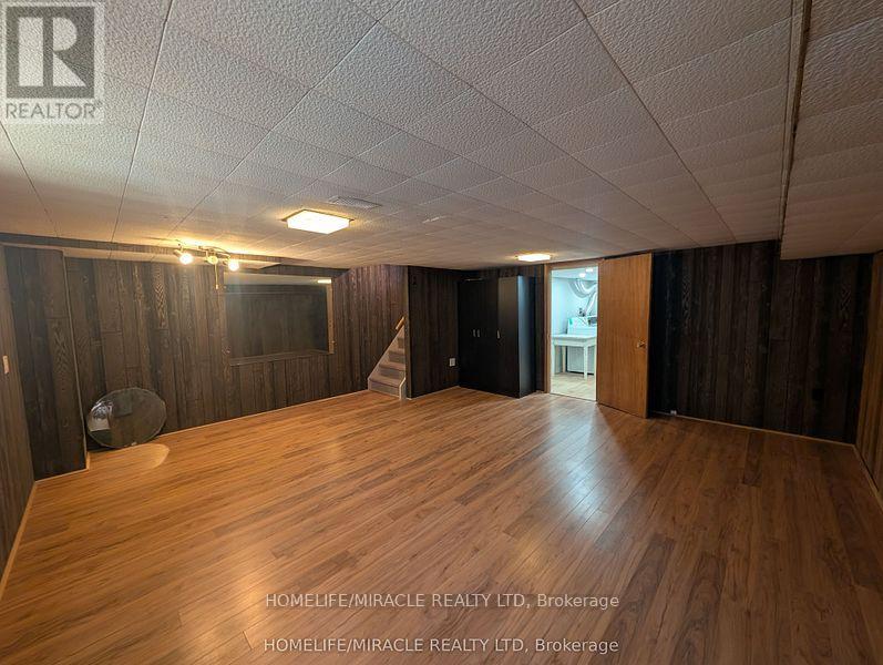 #7 27 ADDINGTON STREET - 19