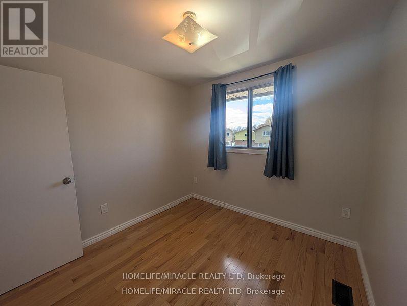 #7 27 ADDINGTON STREET - 38