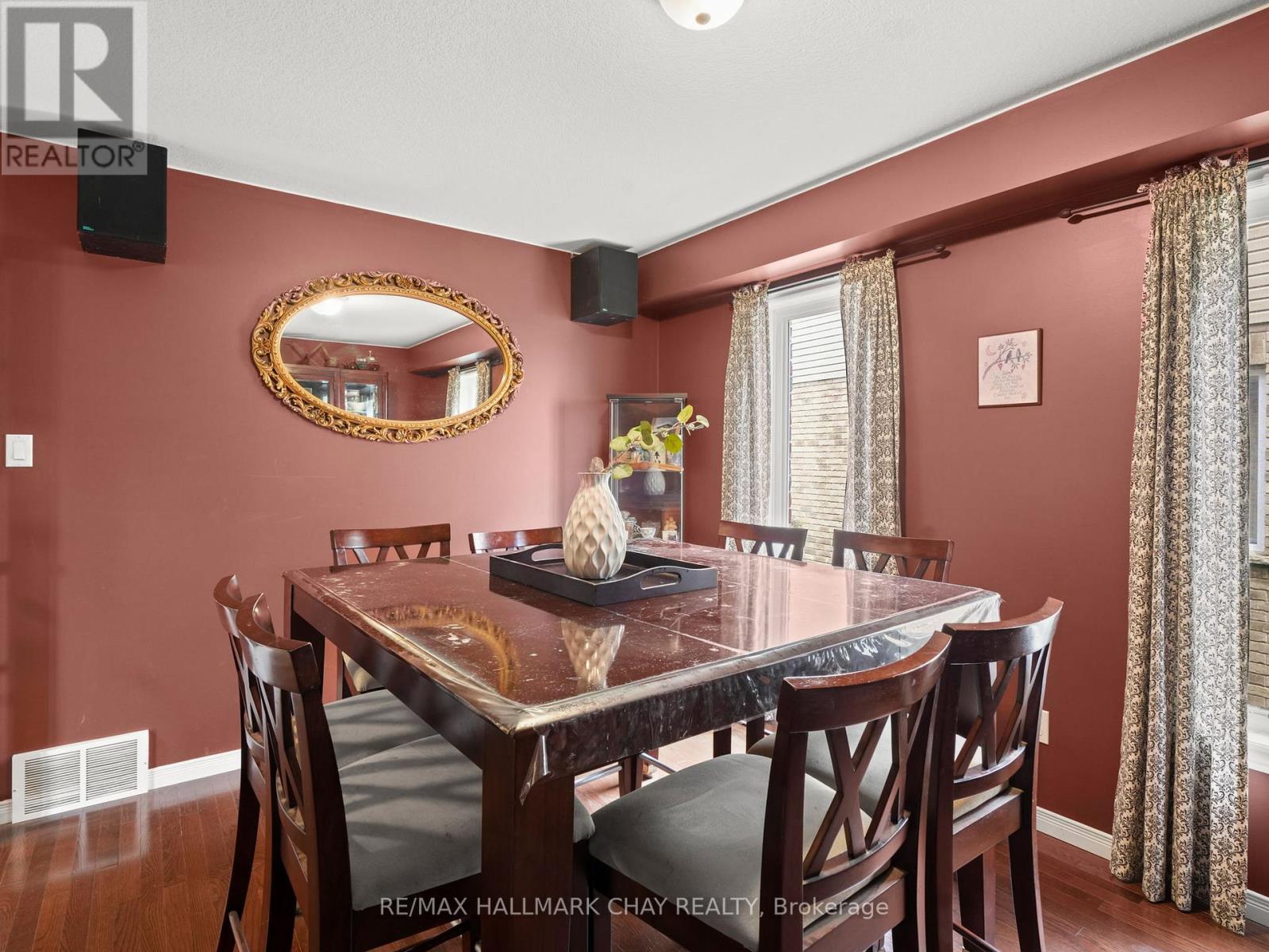 192 MURIEL STREET - 9