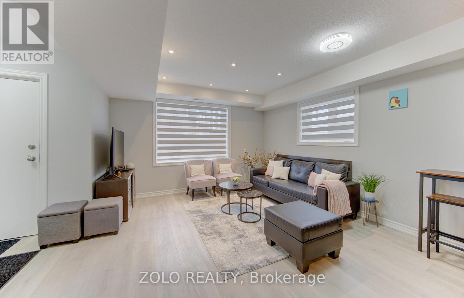 #14 235 CHAPEL HILL DRIVE - 4