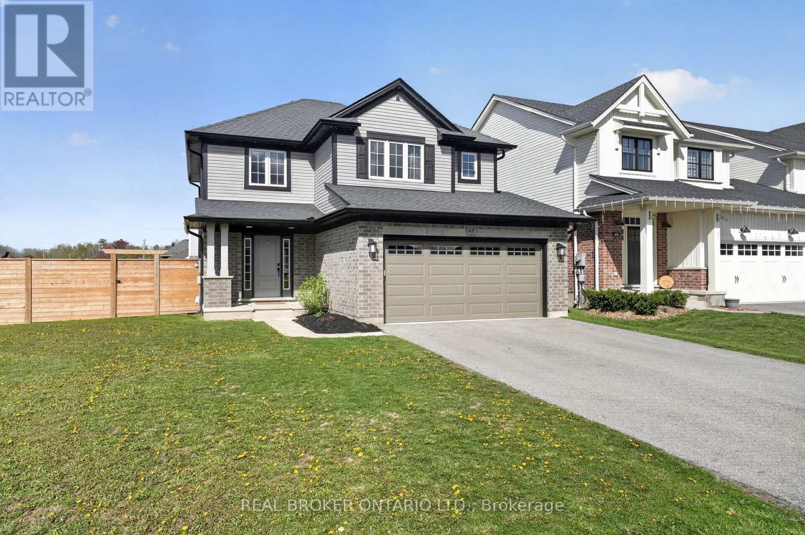 48 CURREN CRESCENT - 45