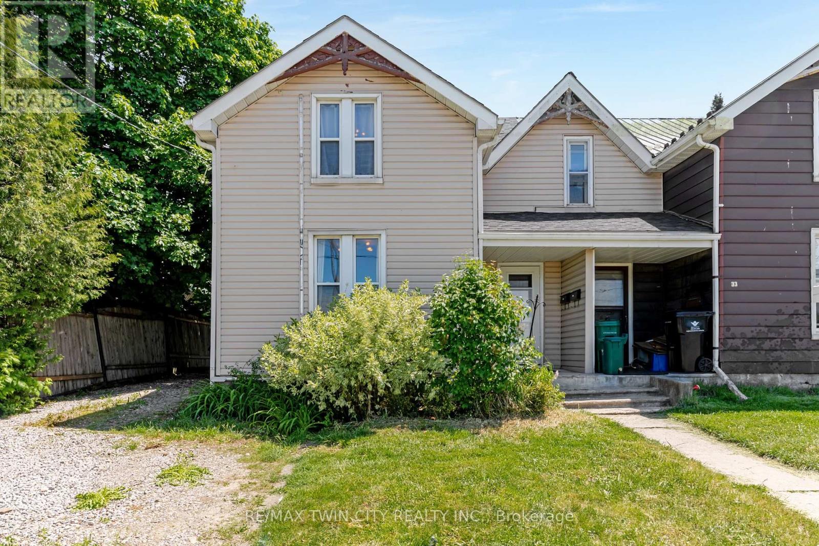 35 SHADE STREET - 31