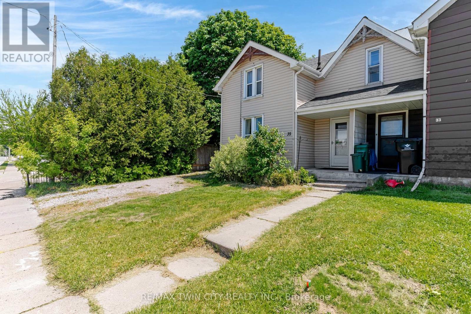 35 SHADE STREET - 32