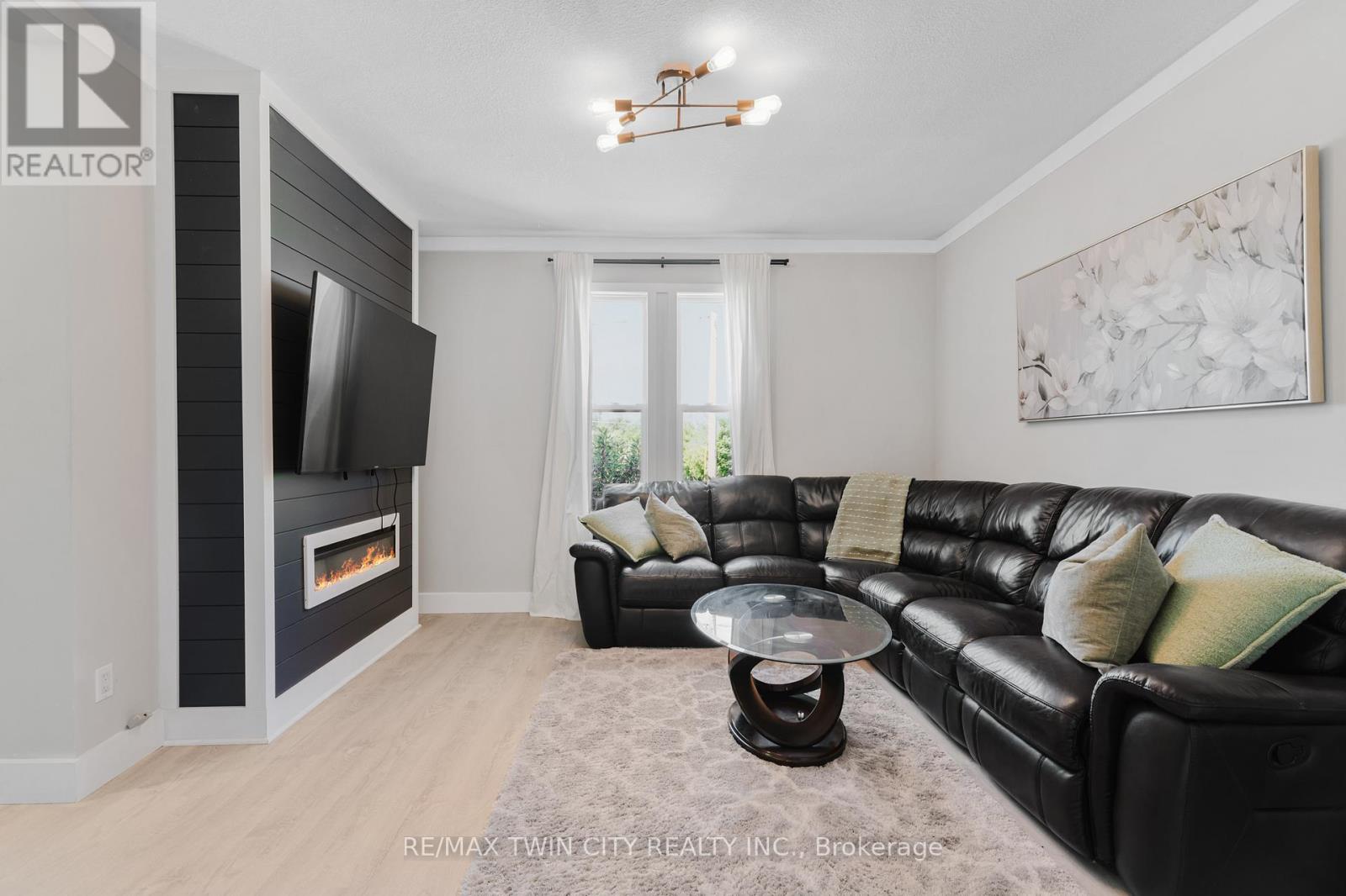 35 SHADE STREET - 8