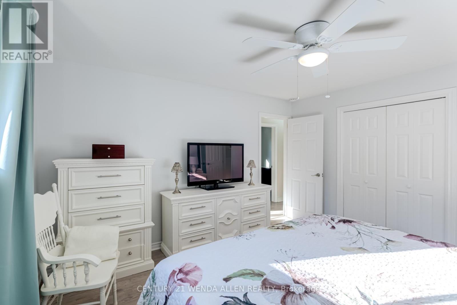14 MANVERS DRIVE - 23