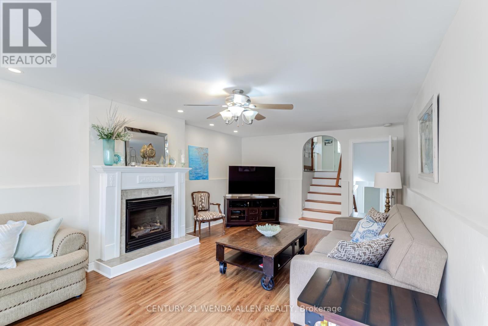 14 MANVERS DRIVE - 34