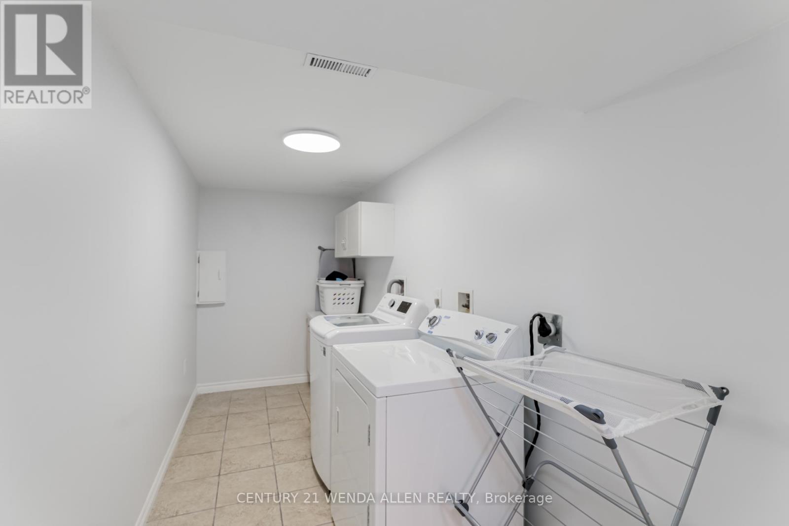 14 MANVERS DRIVE - 44