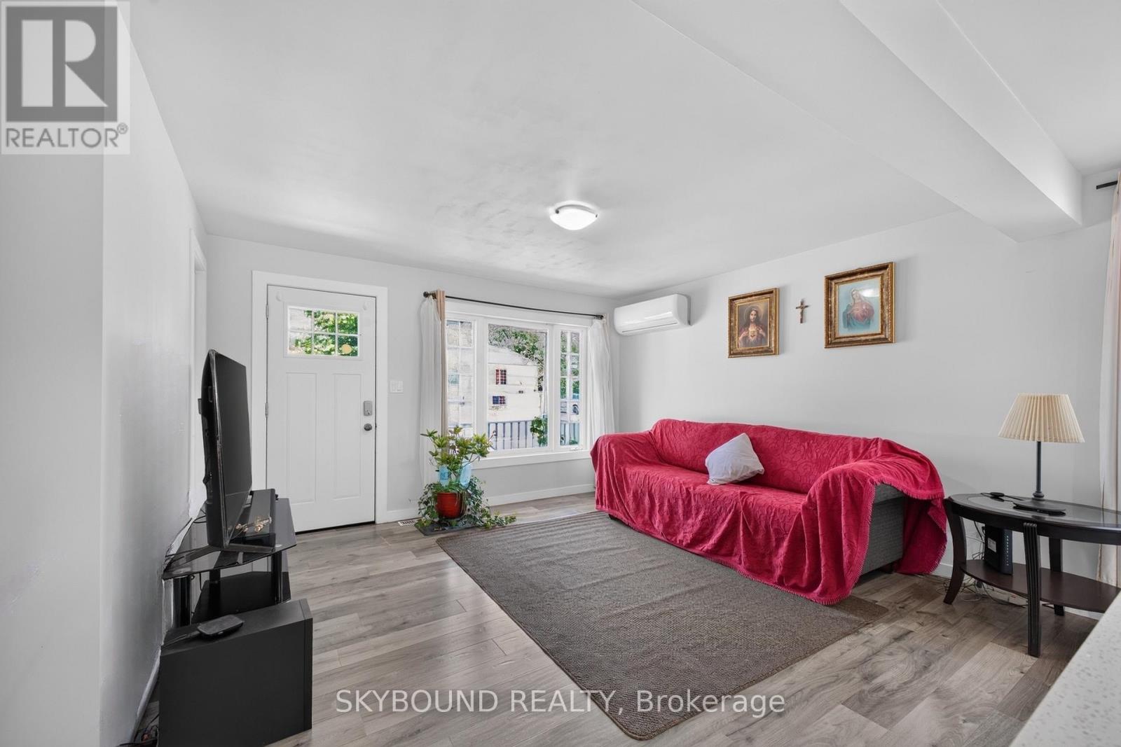 49 POWERVIEW AVENUE - 13