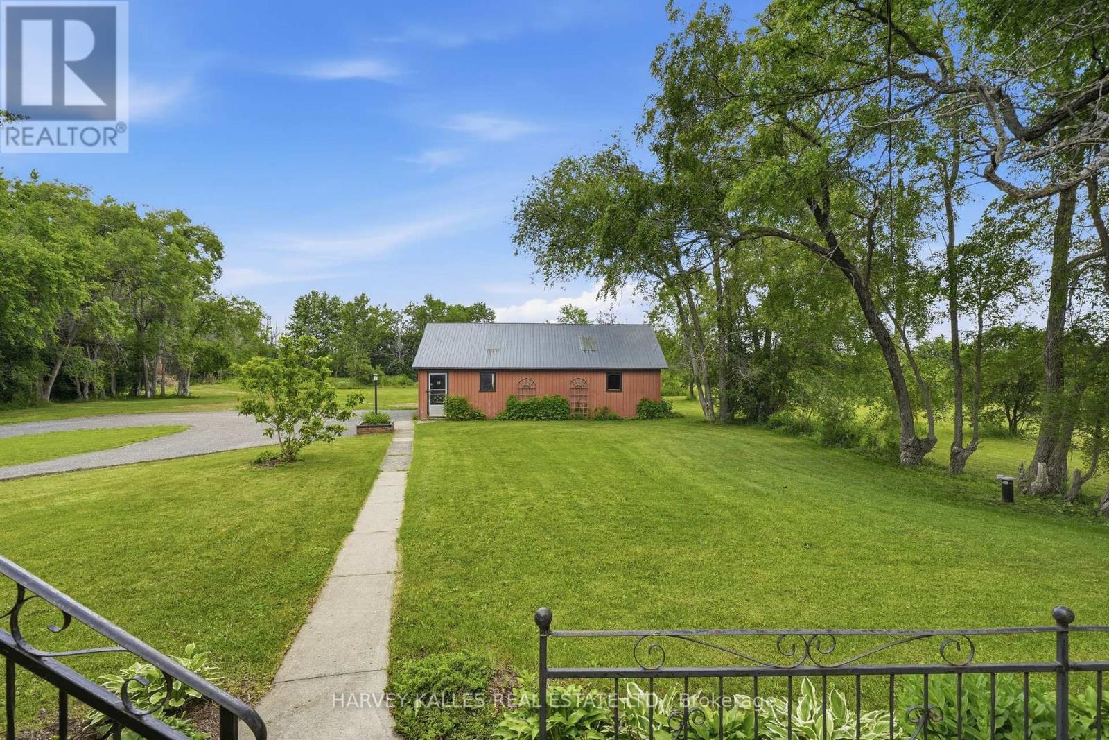 511 COUNTY ROAD 8 - 35