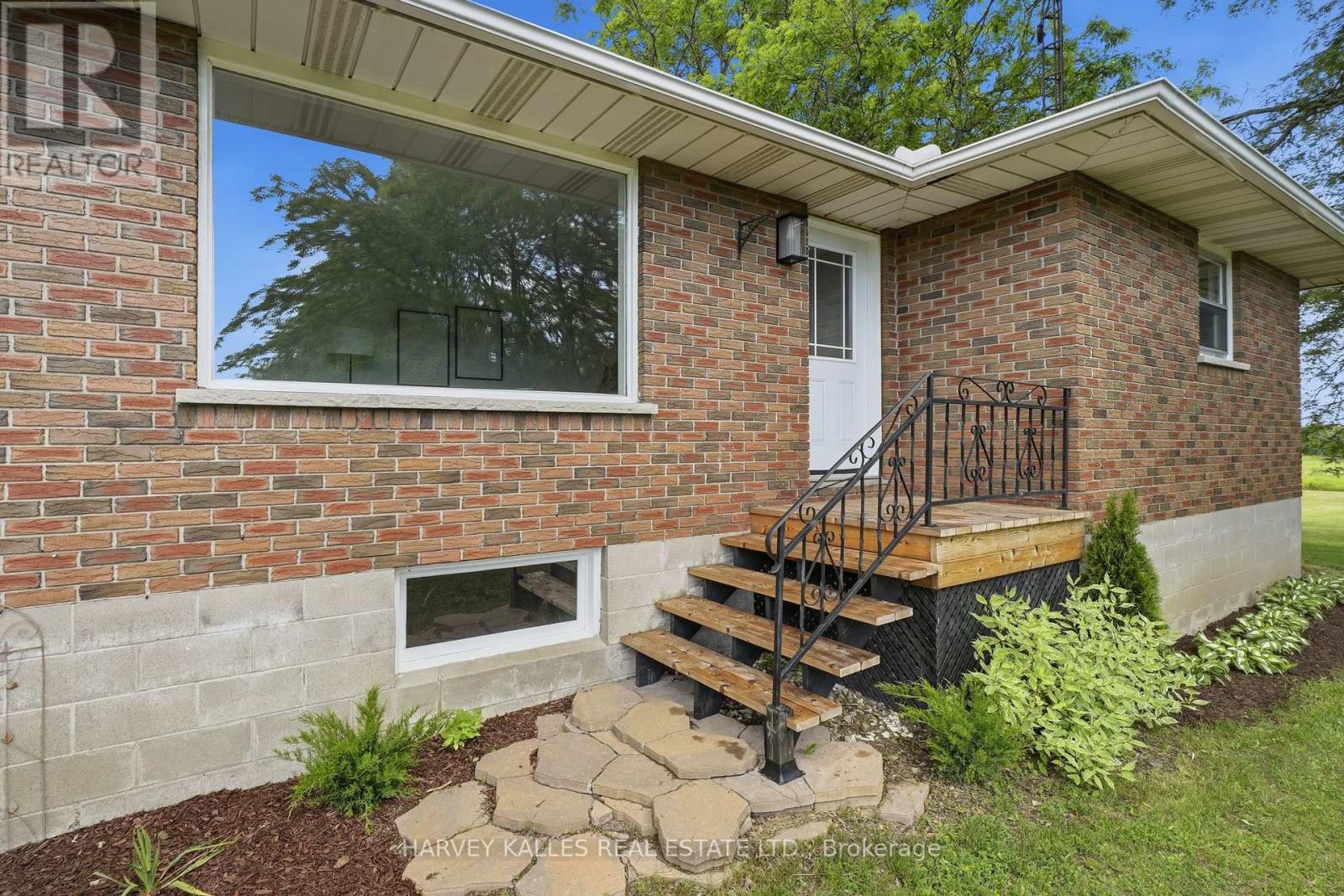 511 COUNTY ROAD 8 - 7