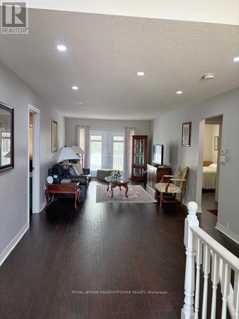 #7 26 RED HAVEN DRIVE - 6