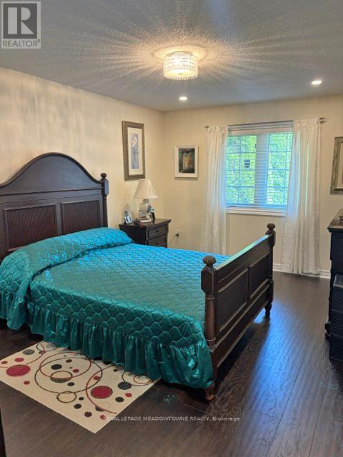 #7 26 RED HAVEN DRIVE - 7