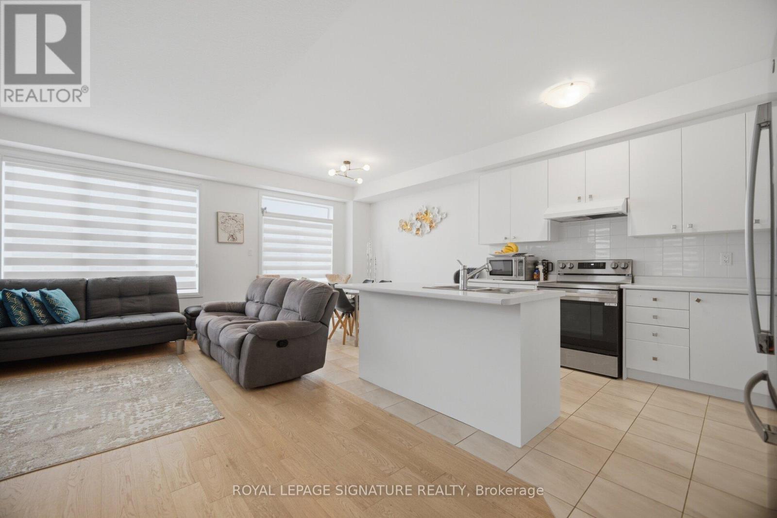 240 VELVET WAY - 15