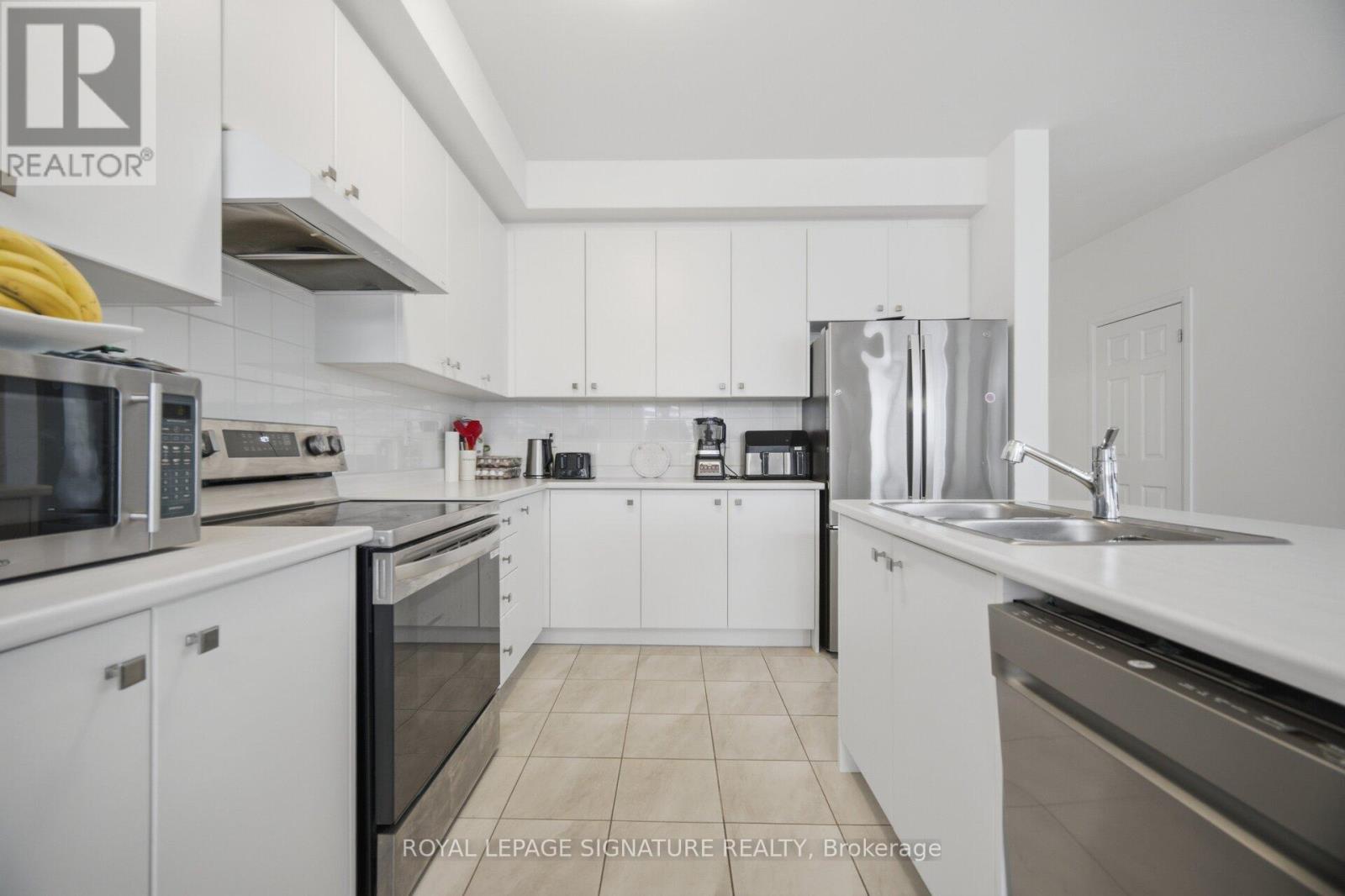 240 VELVET WAY - 17