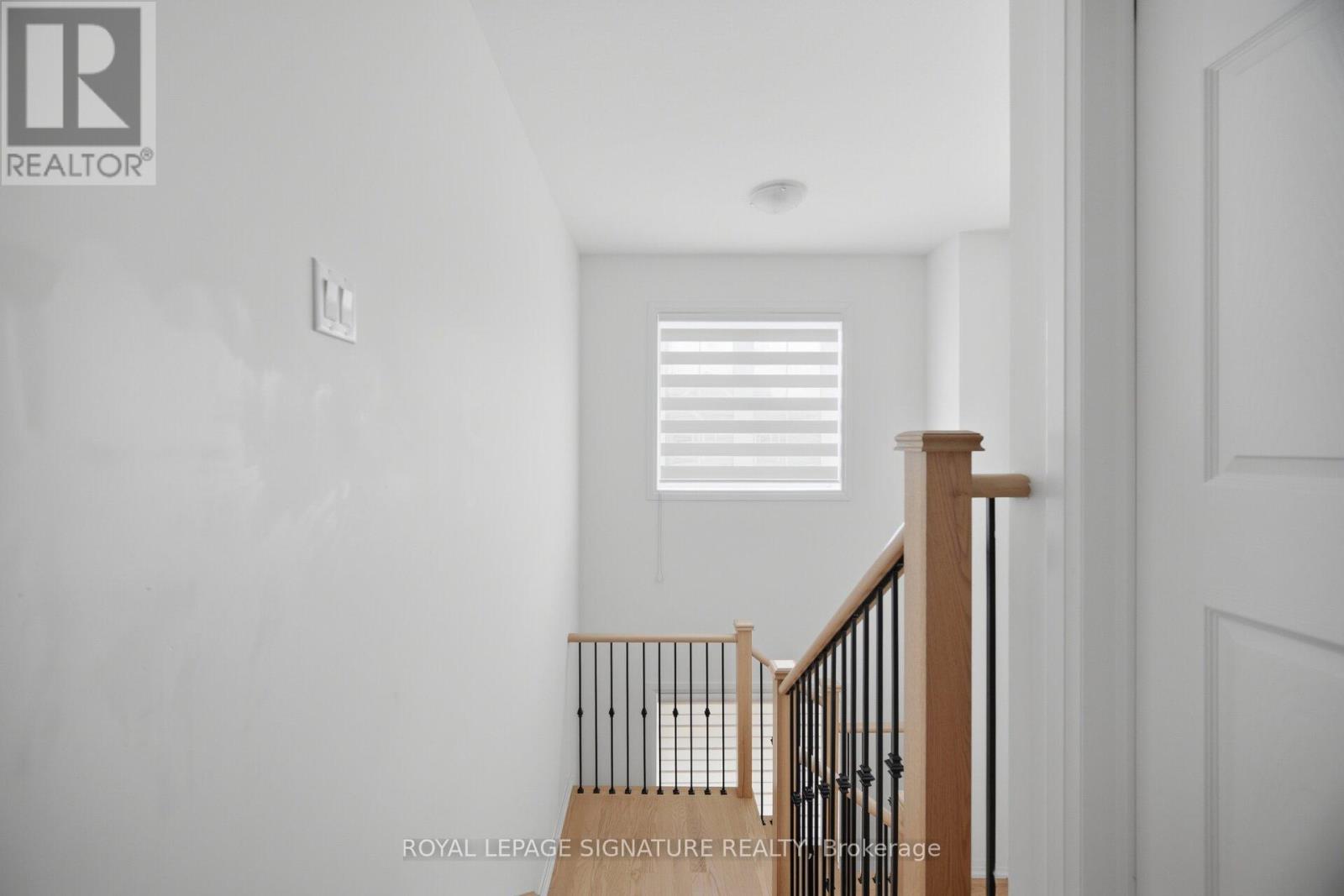 240 VELVET WAY - 31