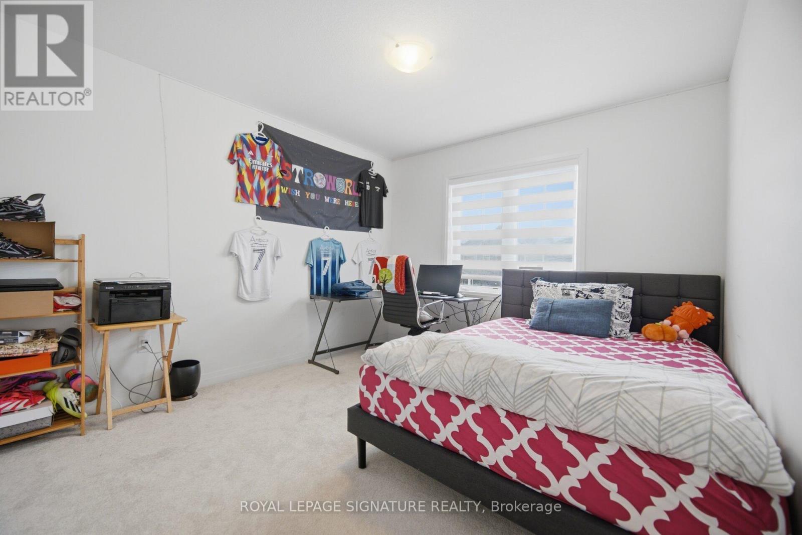240 VELVET WAY - 39