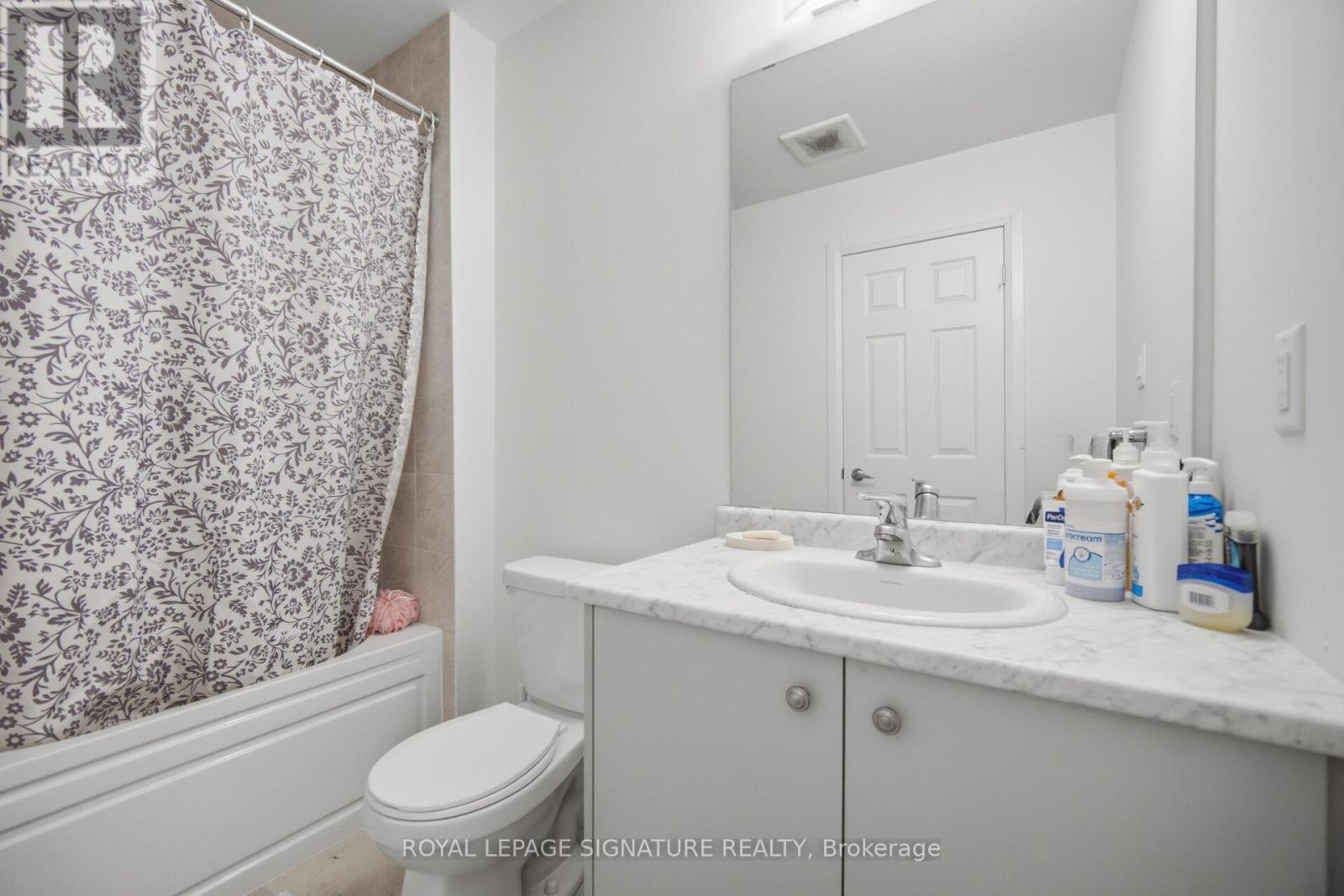 240 VELVET WAY - 43