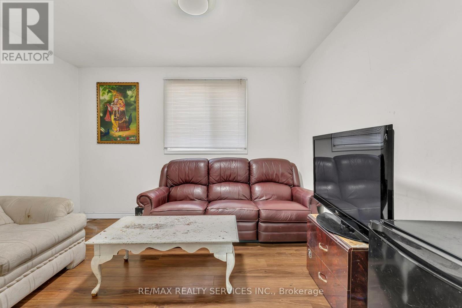 94 GAGE AVENUE - 15