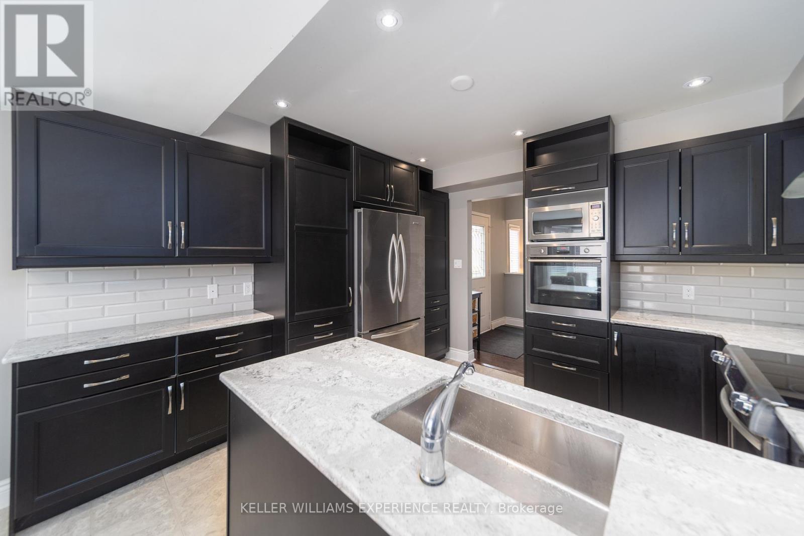 63 SHORELINE DRIVE - 4
