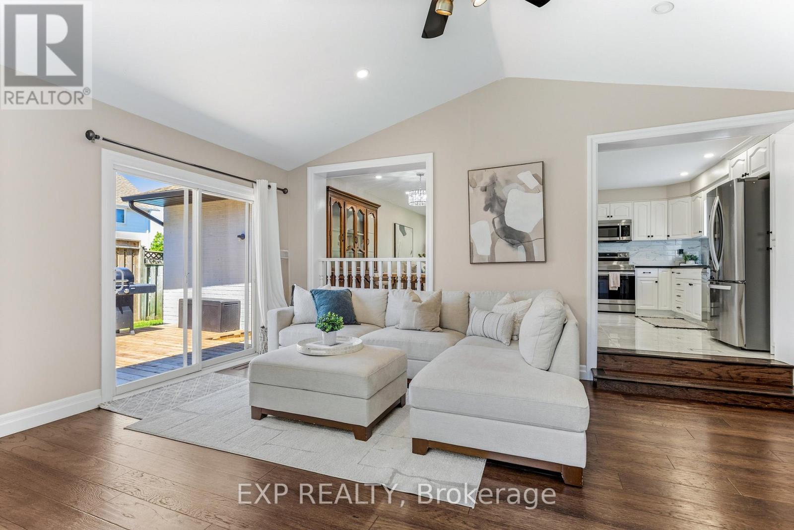 4512 CEDARBROOK LANE - 16