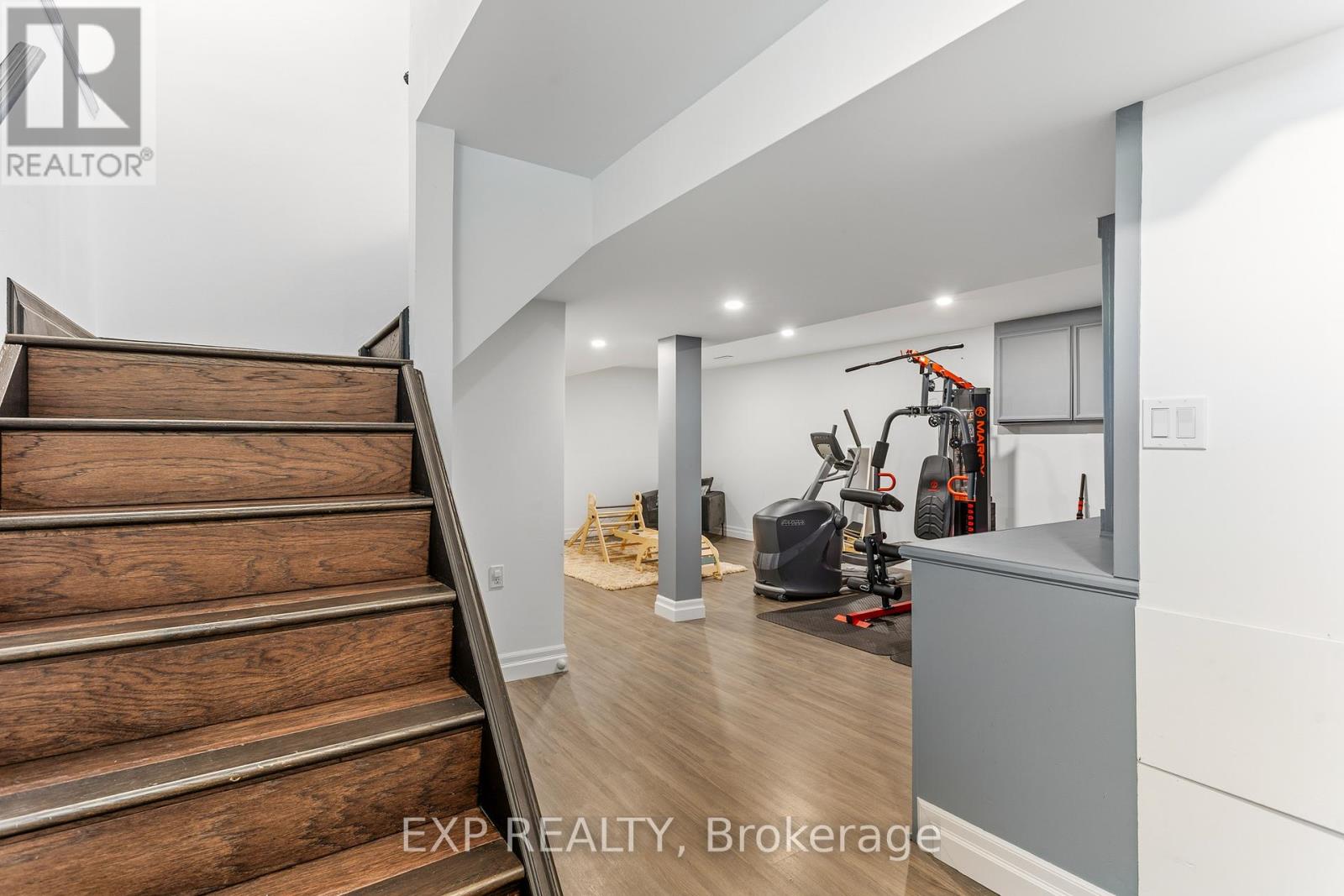 4512 CEDARBROOK LANE - 24