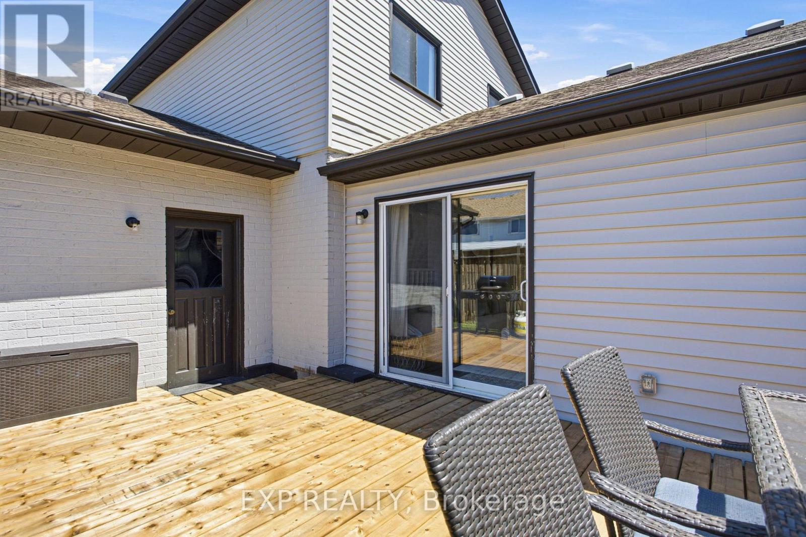4512 CEDARBROOK LANE - 30