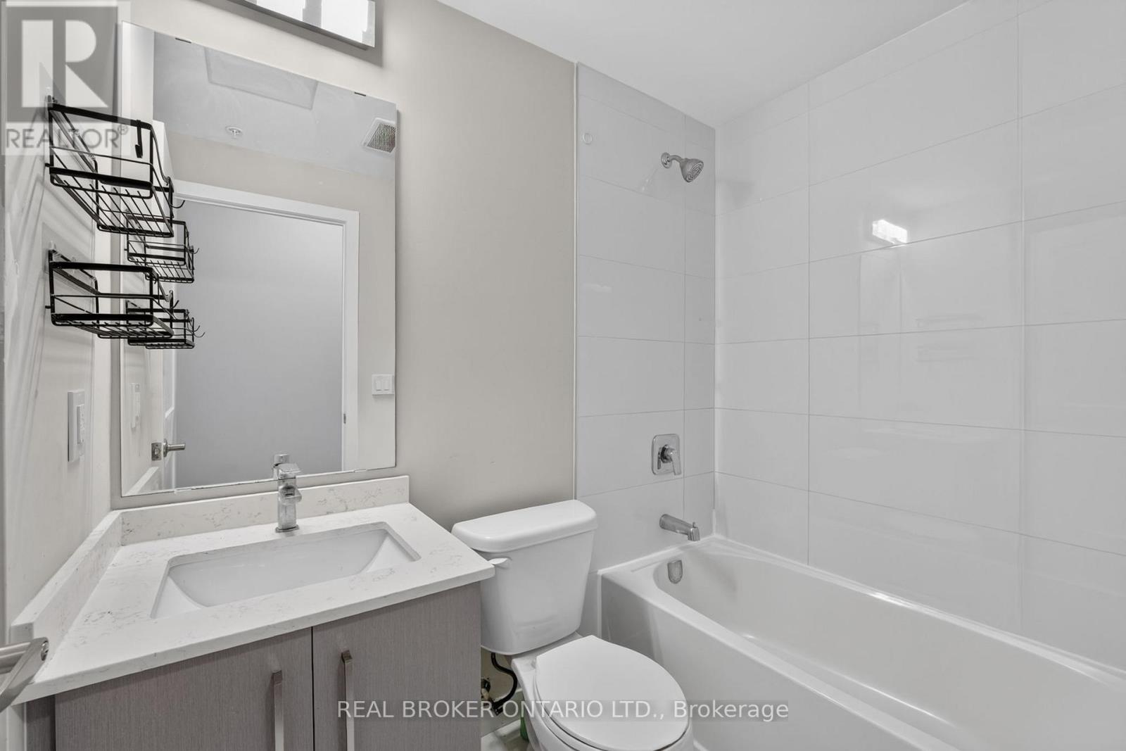 #1206 15 QUEEN STREET S - 5