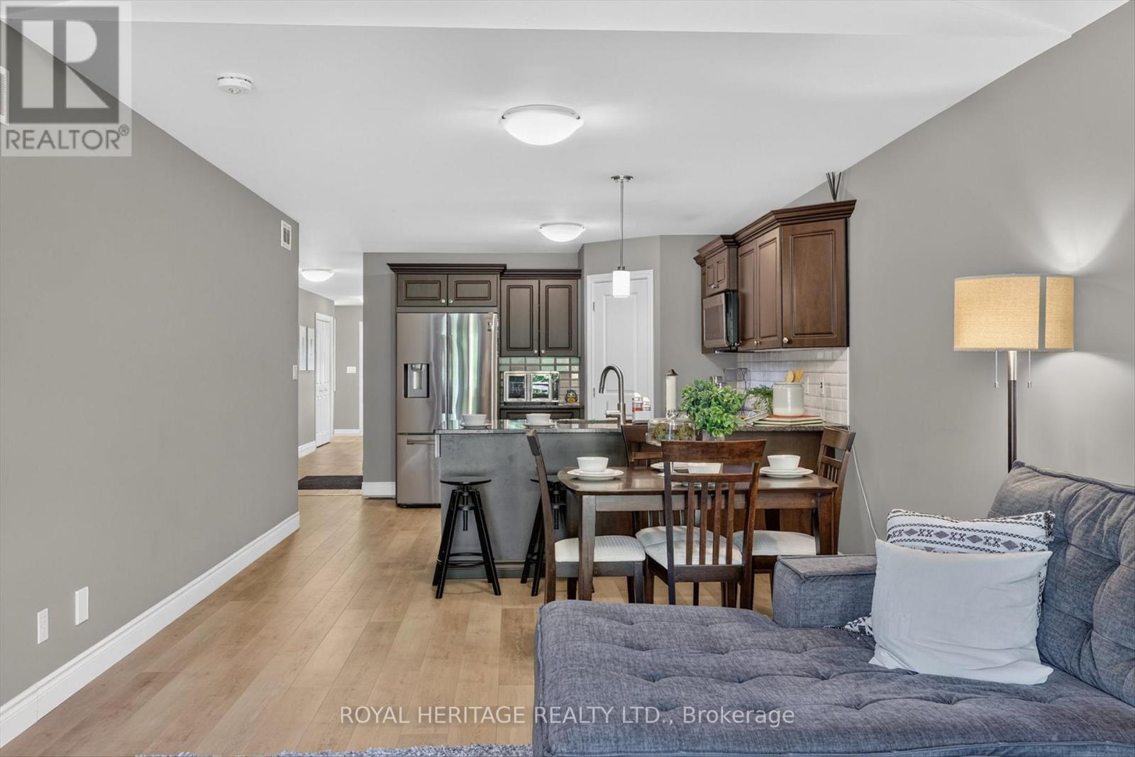 26 FERRIS COURT - 15
