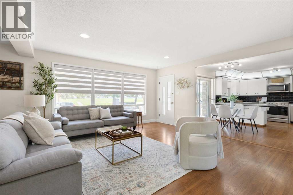 890 Hargrave Way NW — photo 17