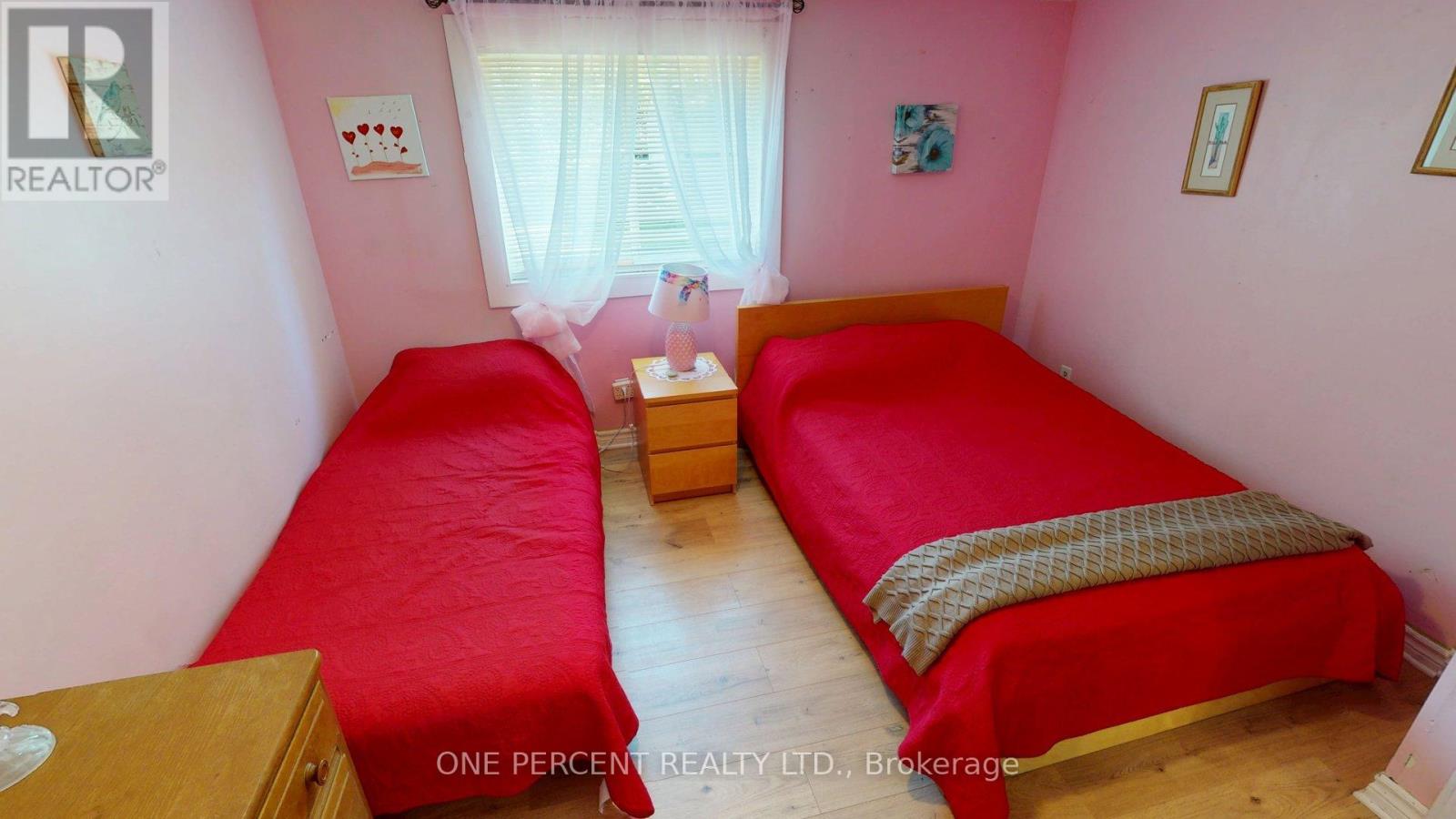 3050 JEWELL AVENUE - 16