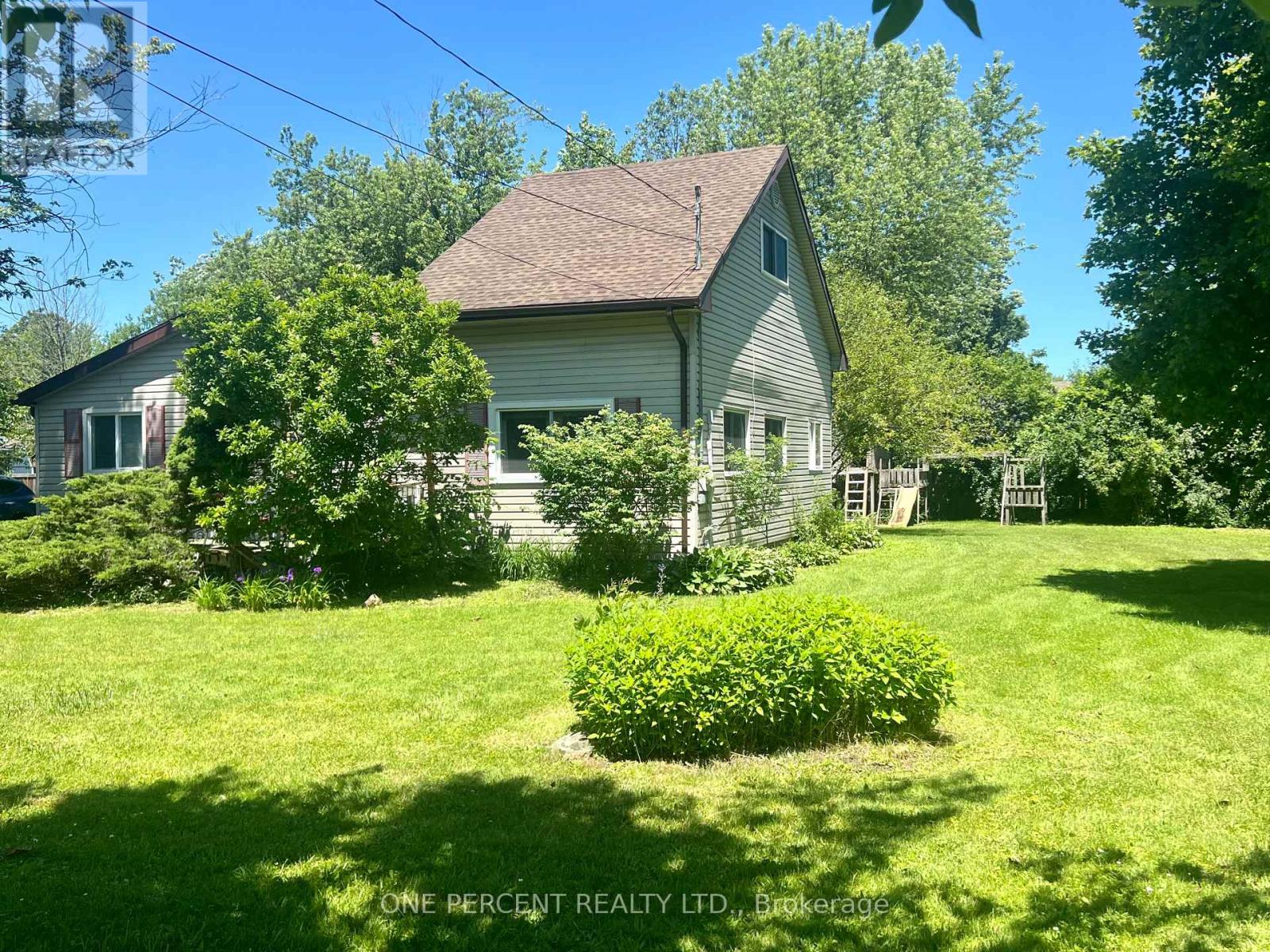3050 JEWELL AVENUE - 23