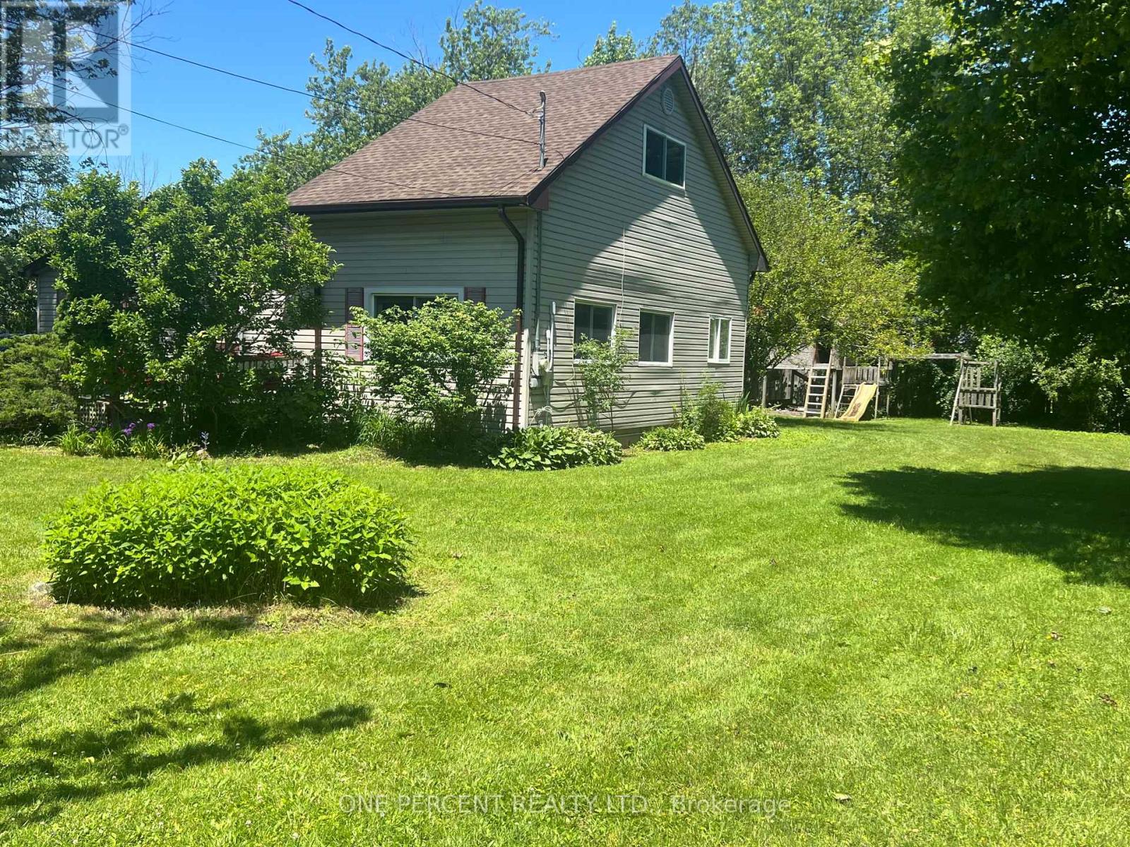 3050 JEWELL AVENUE - 25