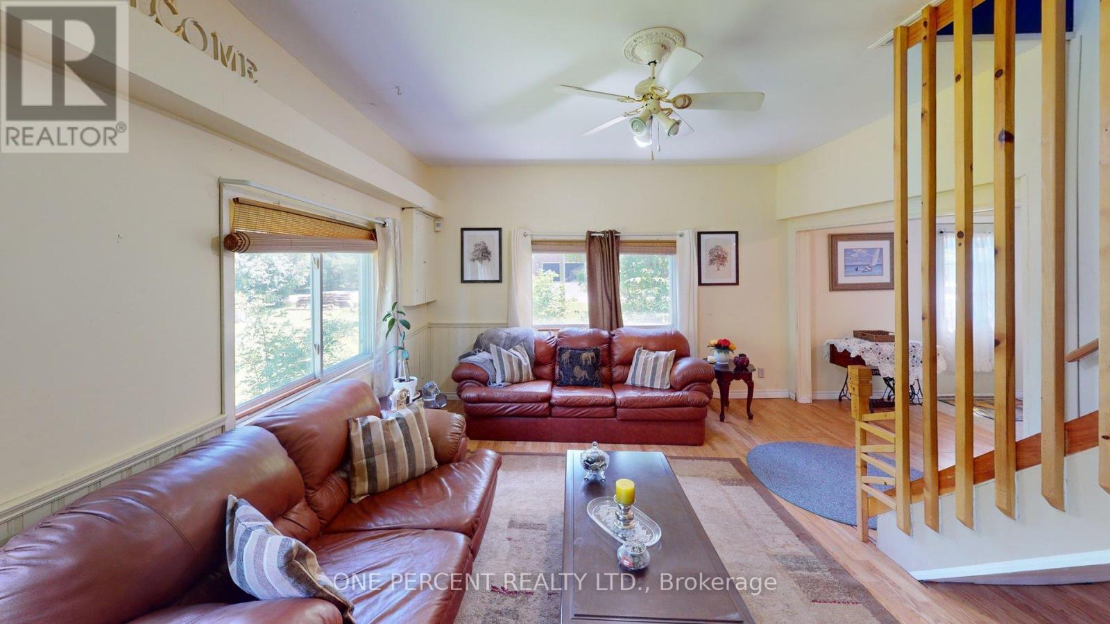 3050 JEWELL AVENUE - 5