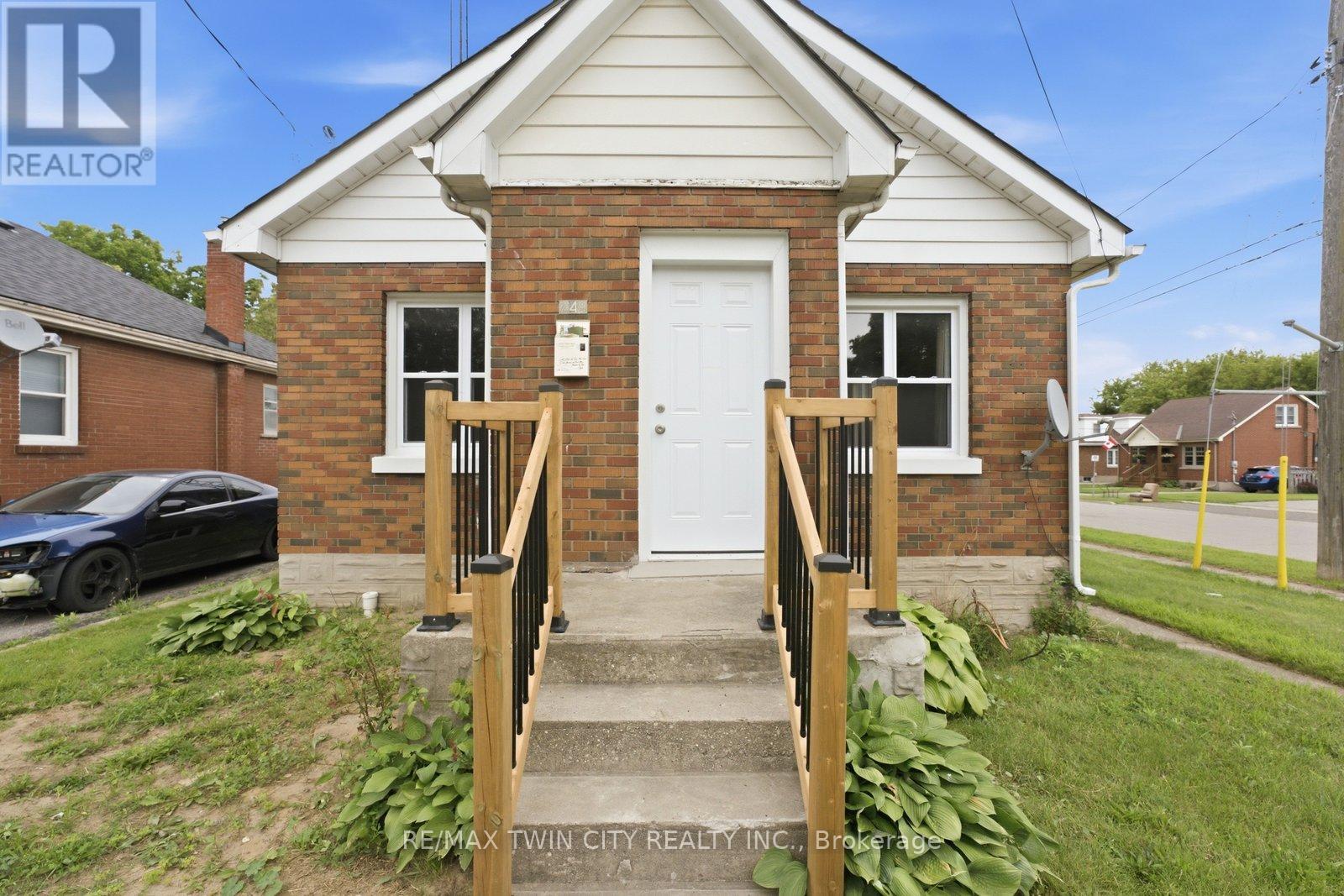 249 CLARENCE STREET - 9
