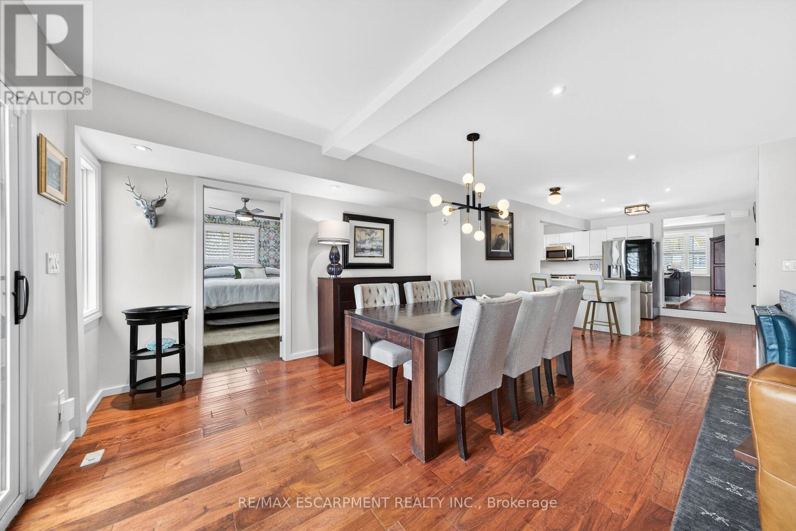 108 LAKESIDE DRIVE - 20