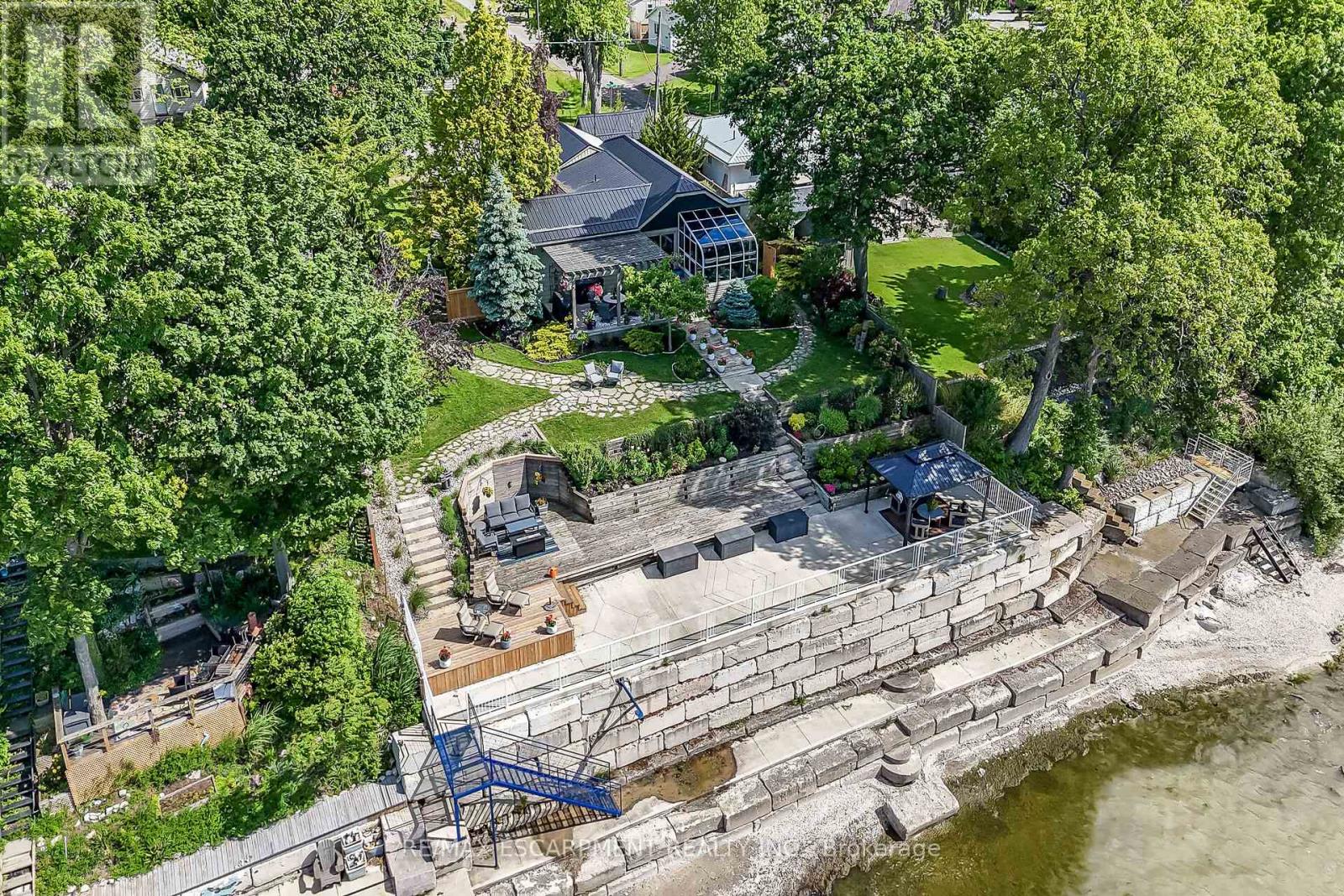 108 LAKESIDE DRIVE - 45