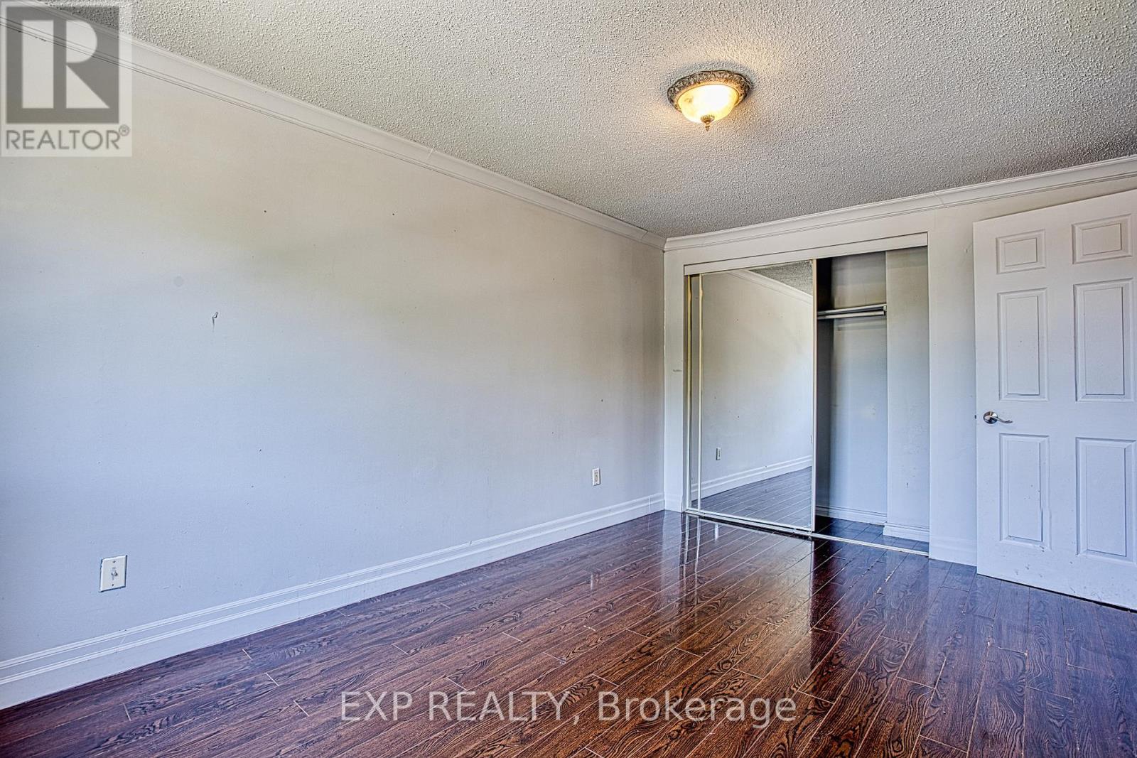 #85 75 BERKINDALE DRIVE - 21