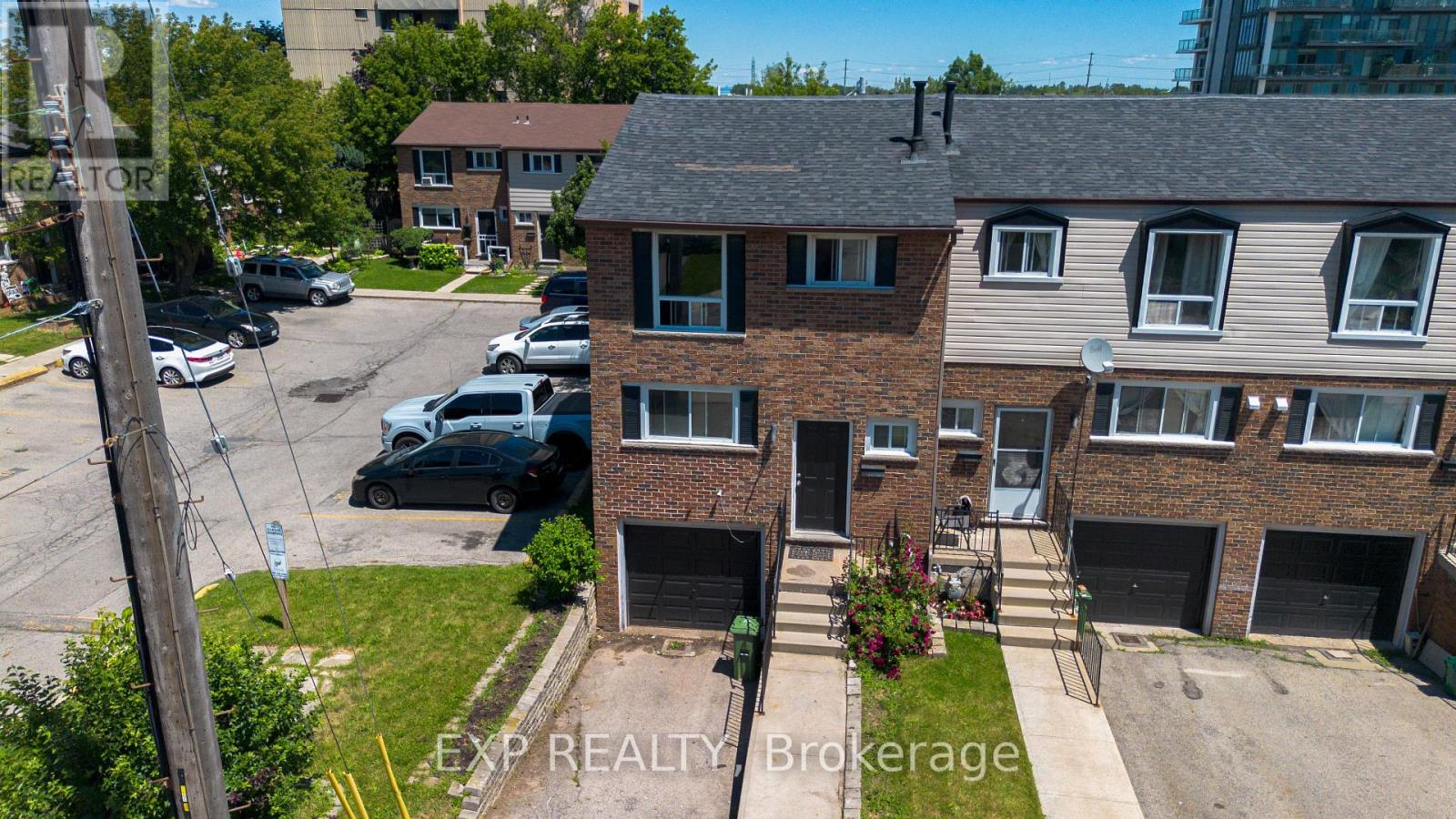 #85 75 BERKINDALE DRIVE - 3